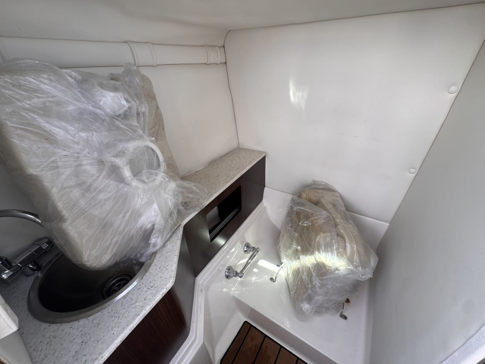 2018 Regal 26 OBX - Photo 17