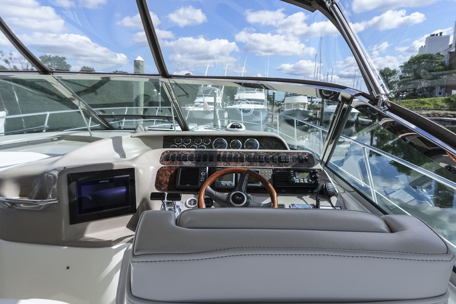1997 Sea Ray Sundancer 400 - Photo 14
