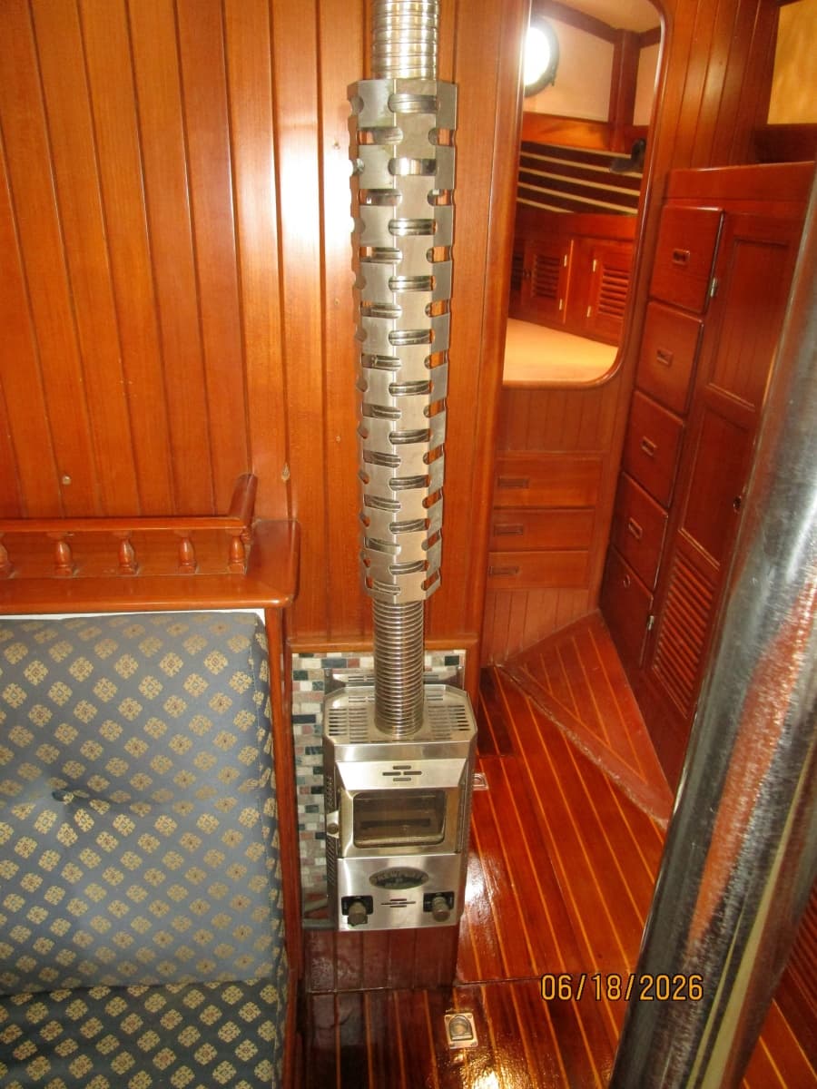 1983 Tayana Cutter - Photo 45