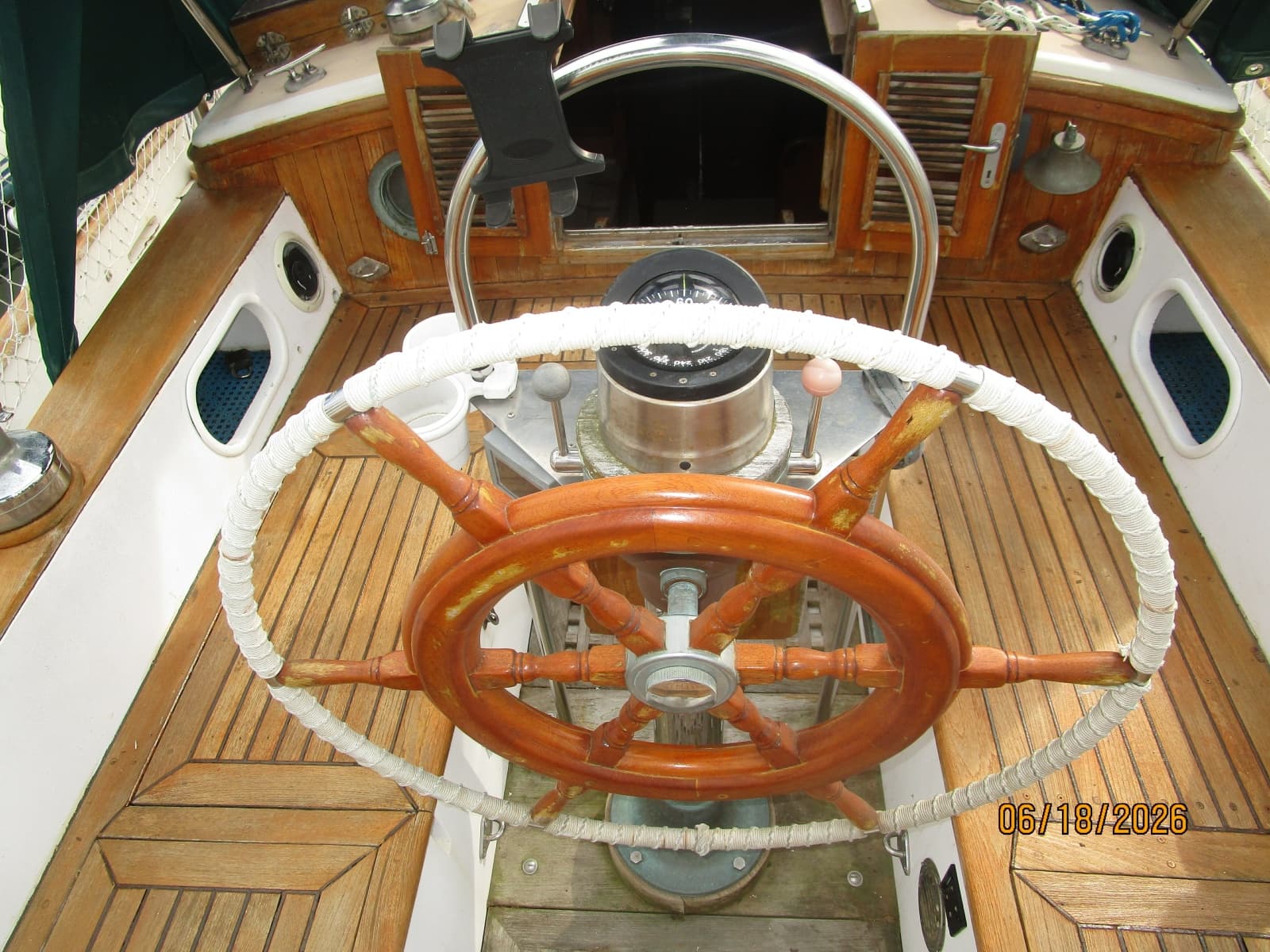 1983 Tayana Cutter - Photo 32