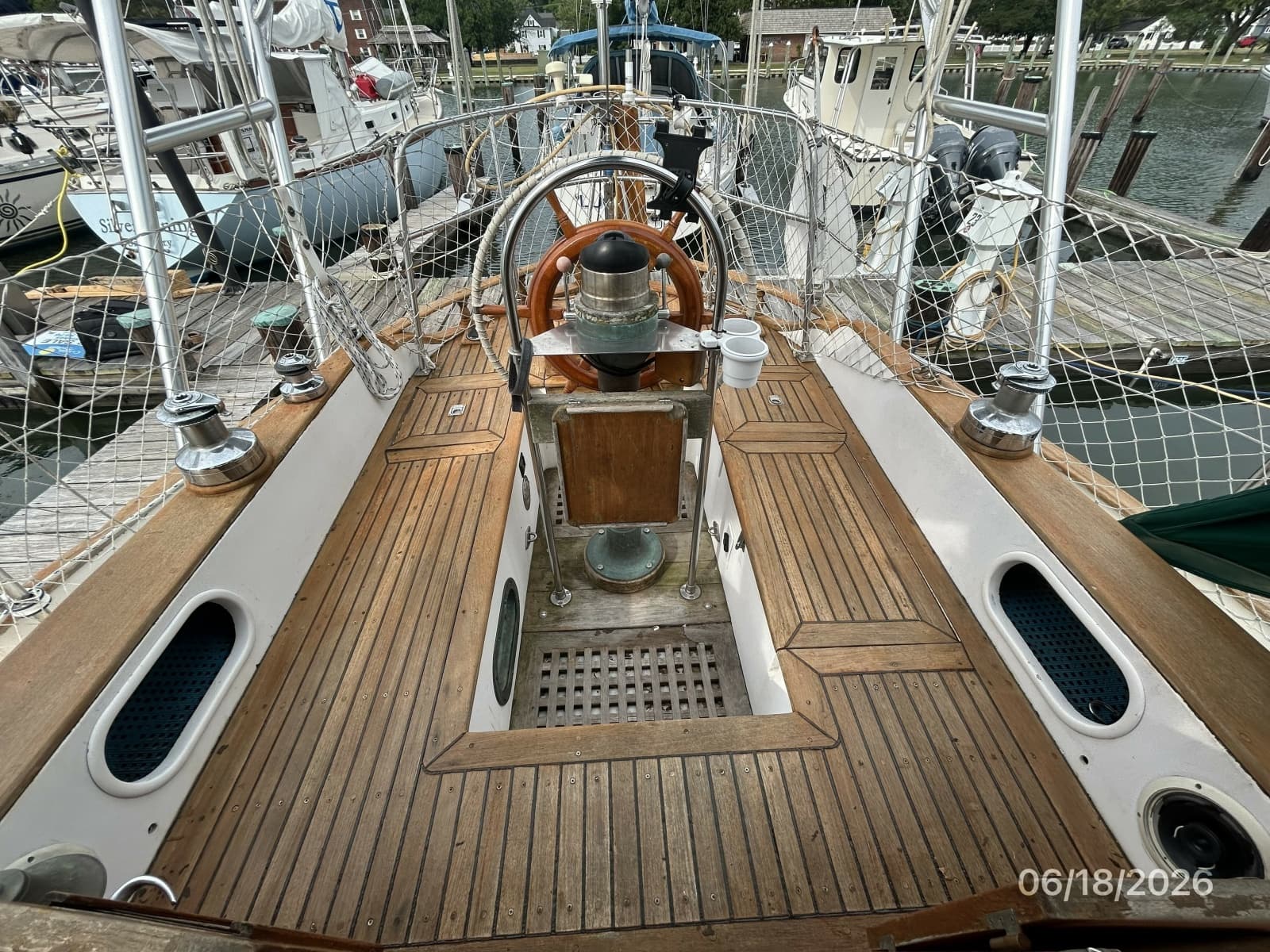 1983 Tayana Cutter - Photo 31