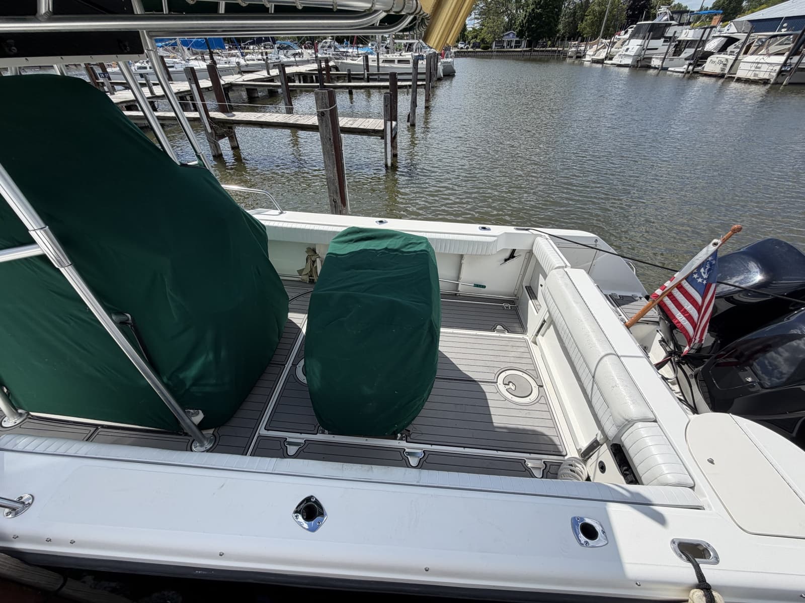 1999 Boston Whaler 26 Outrage - Photo 9