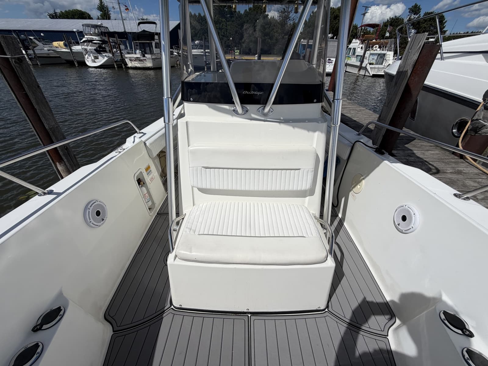 1999 Boston Whaler 26 Outrage - Photo 29