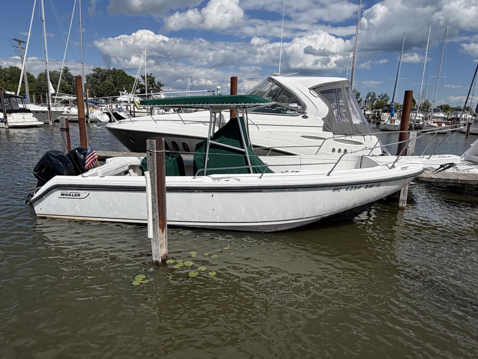 1999 Boston Whaler 26 Outrage - Photo 2