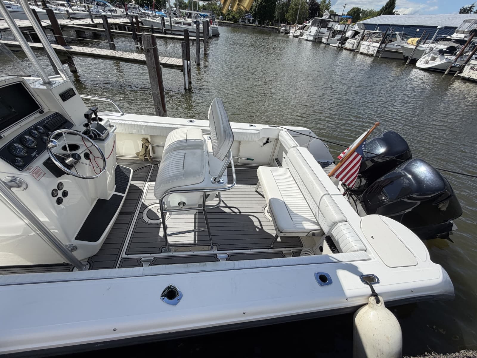 1999 Boston Whaler 26 Outrage - Photo 50
