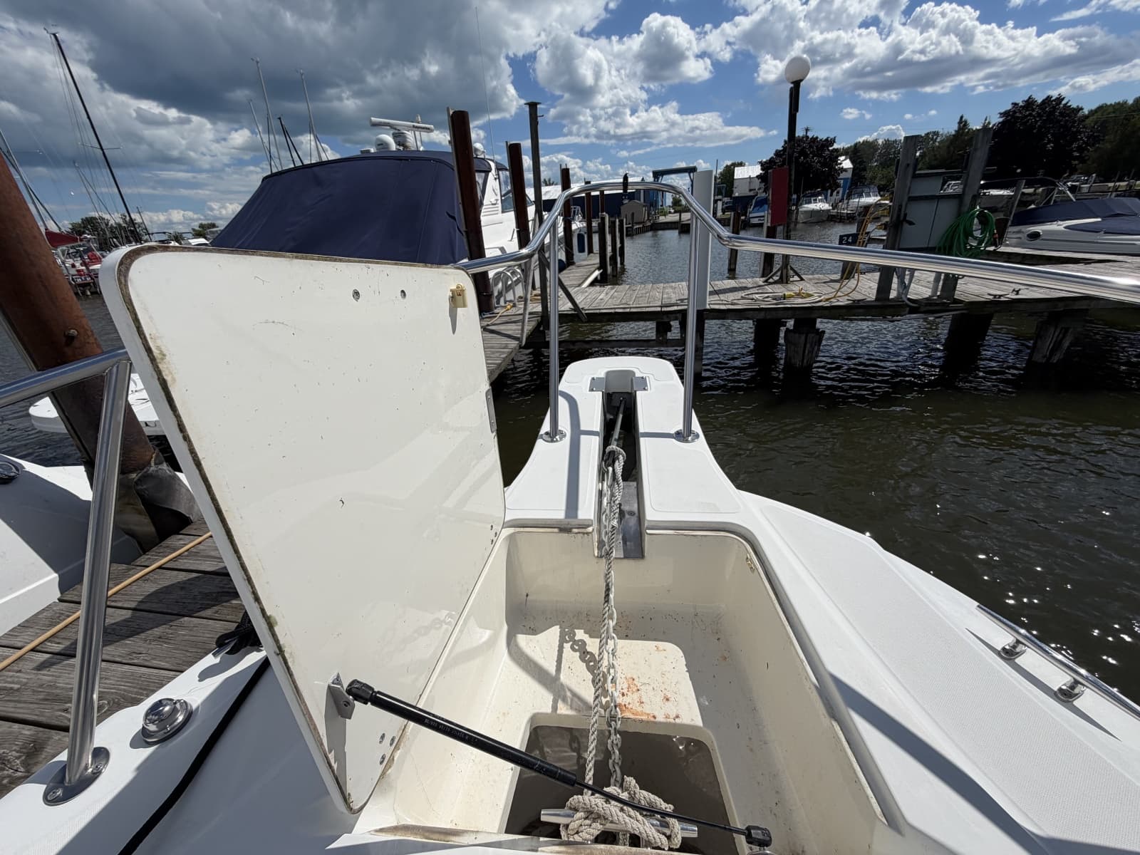 1999 Boston Whaler 26 Outrage - Photo 16