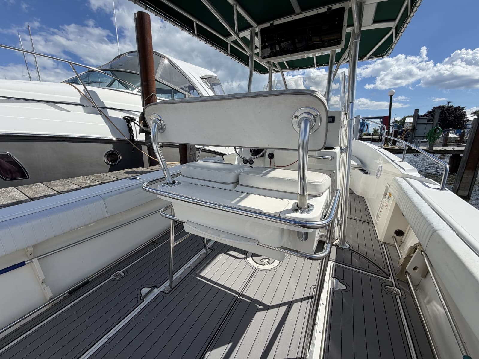1999 Boston Whaler 26 Outrage - Photo 41