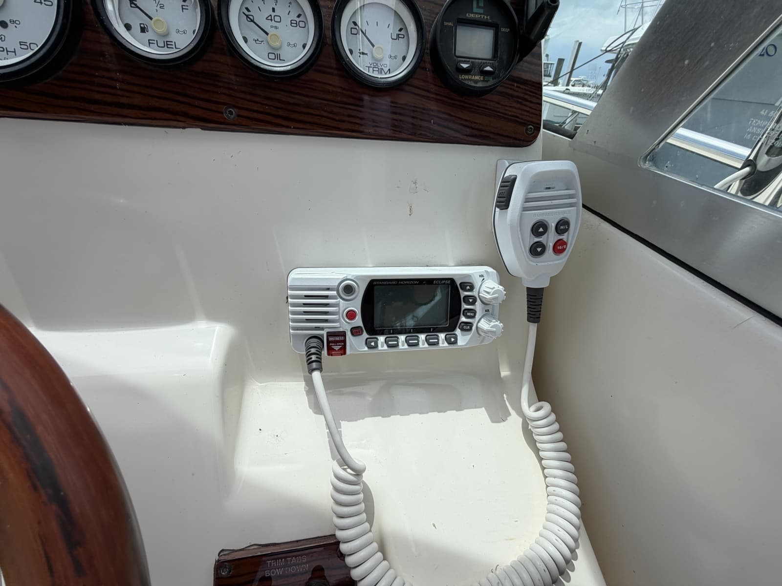 1995 Pursuit 2460 Denali - Photo 30