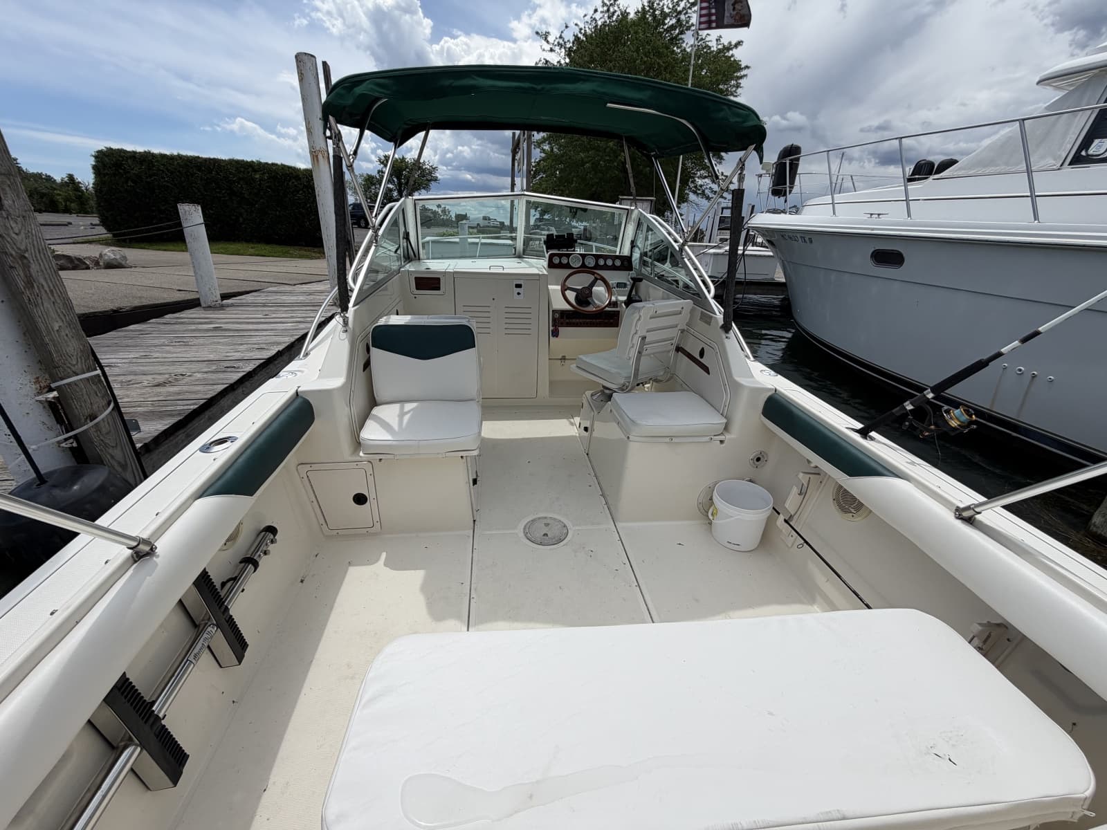 1995 Pursuit 2460 Denali - Photo 11