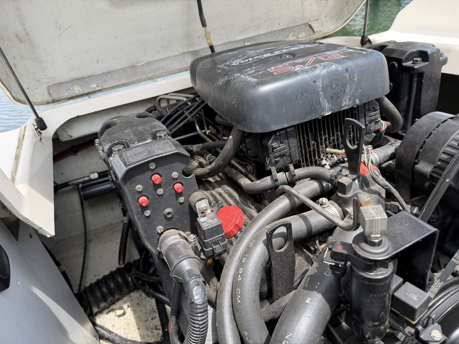 1995 Pursuit 2460 Denali - Photo 18