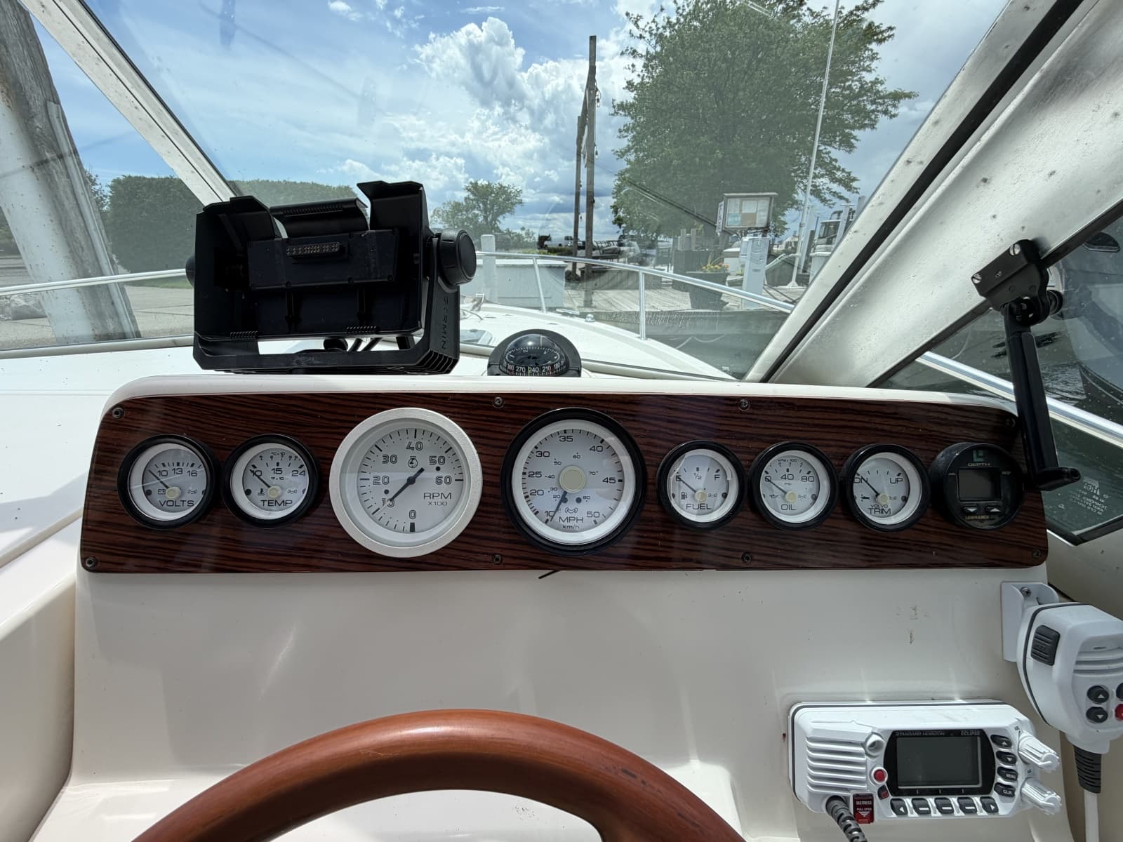 1995 Pursuit 2460 Denali - Photo 31