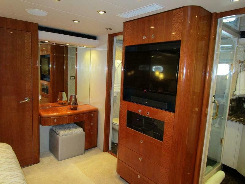 2002 Cheoy Lee Sport Motor Yacht - Photo 32