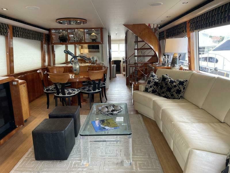 2002 Cheoy Lee Sport Motor Yacht - Photo 2