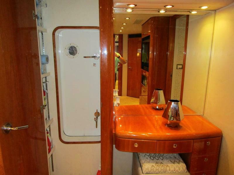 2002 Cheoy Lee Sport Motor Yacht - Photo 31
