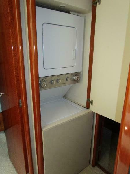 2002 Cheoy Lee Sport Motor Yacht - Photo 21
