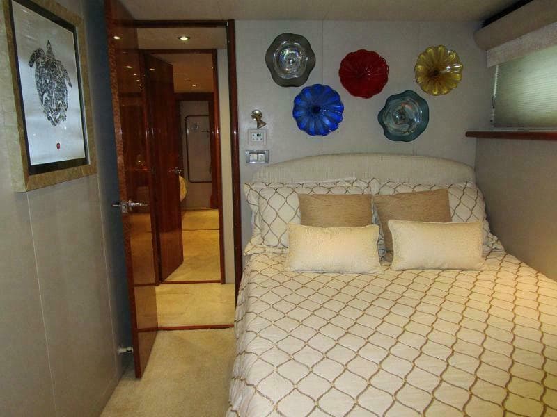 2002 Cheoy Lee Sport Motor Yacht - Photo 37