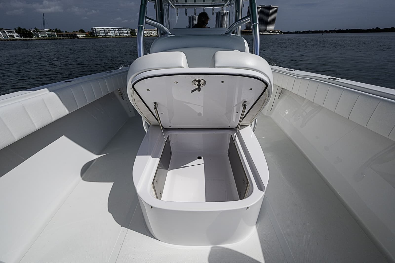 2020 Bahama Center Console - Photo 11