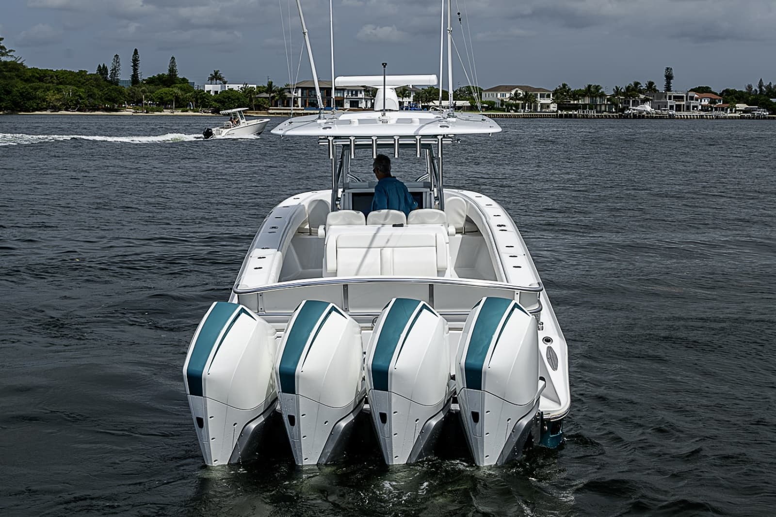 2020 Bahama Center Console - Photo 4