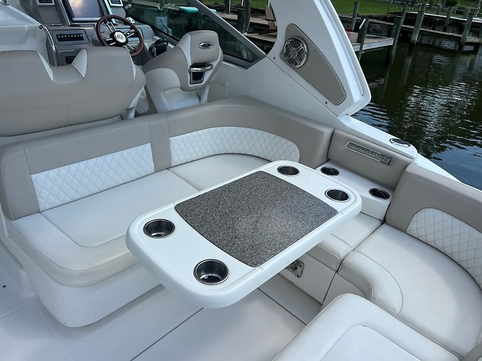 2013 Chaparral 330 Signature - Photo 20