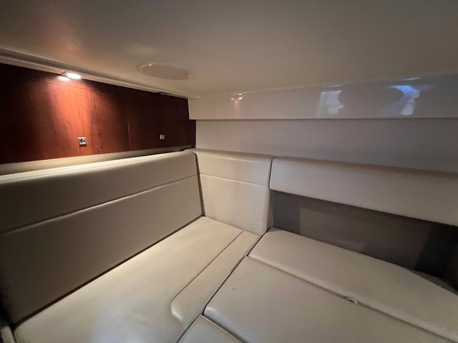 2013 Chaparral 330 Signature - Photo 11