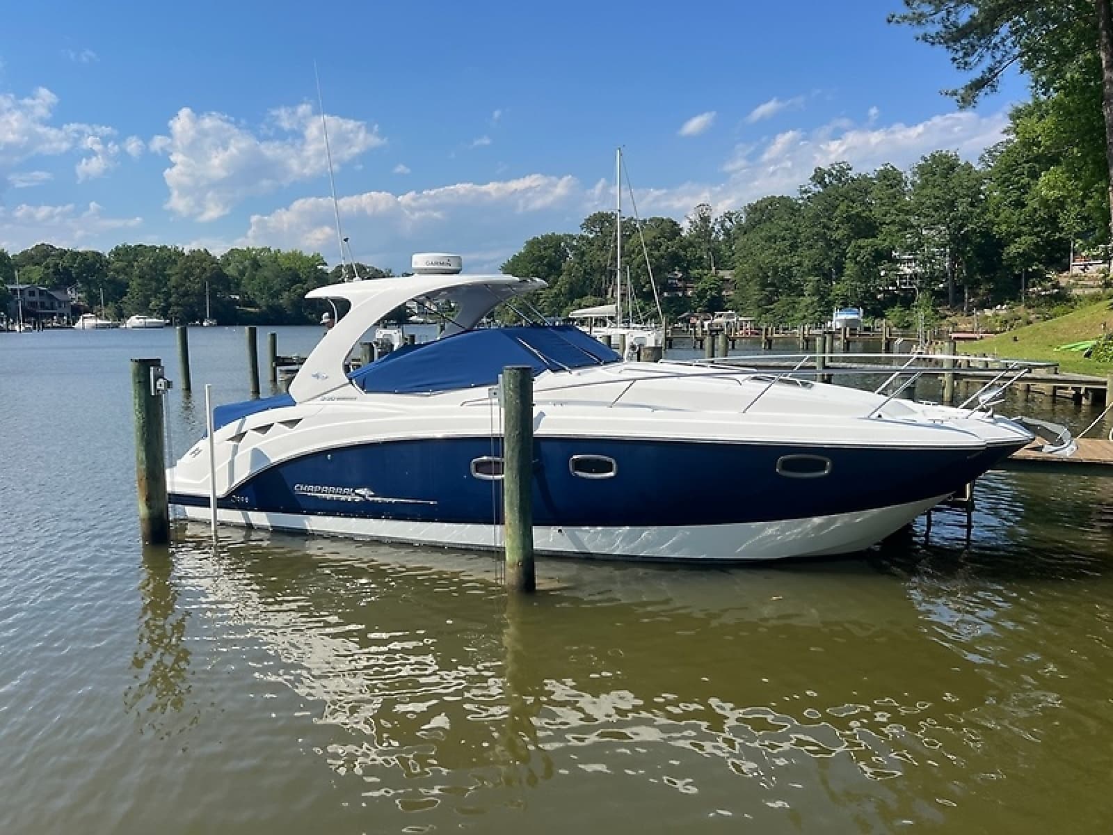 2013 Chaparral 330 Signature - Photo 36