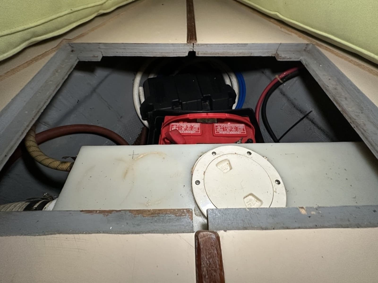 1985 Endeavour 42 CC - Photo 151