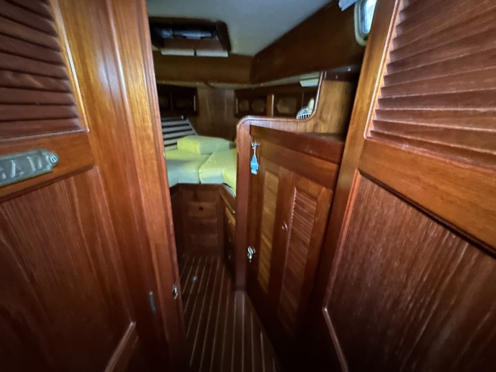 1985 Endeavour 42 CC - Photo 143