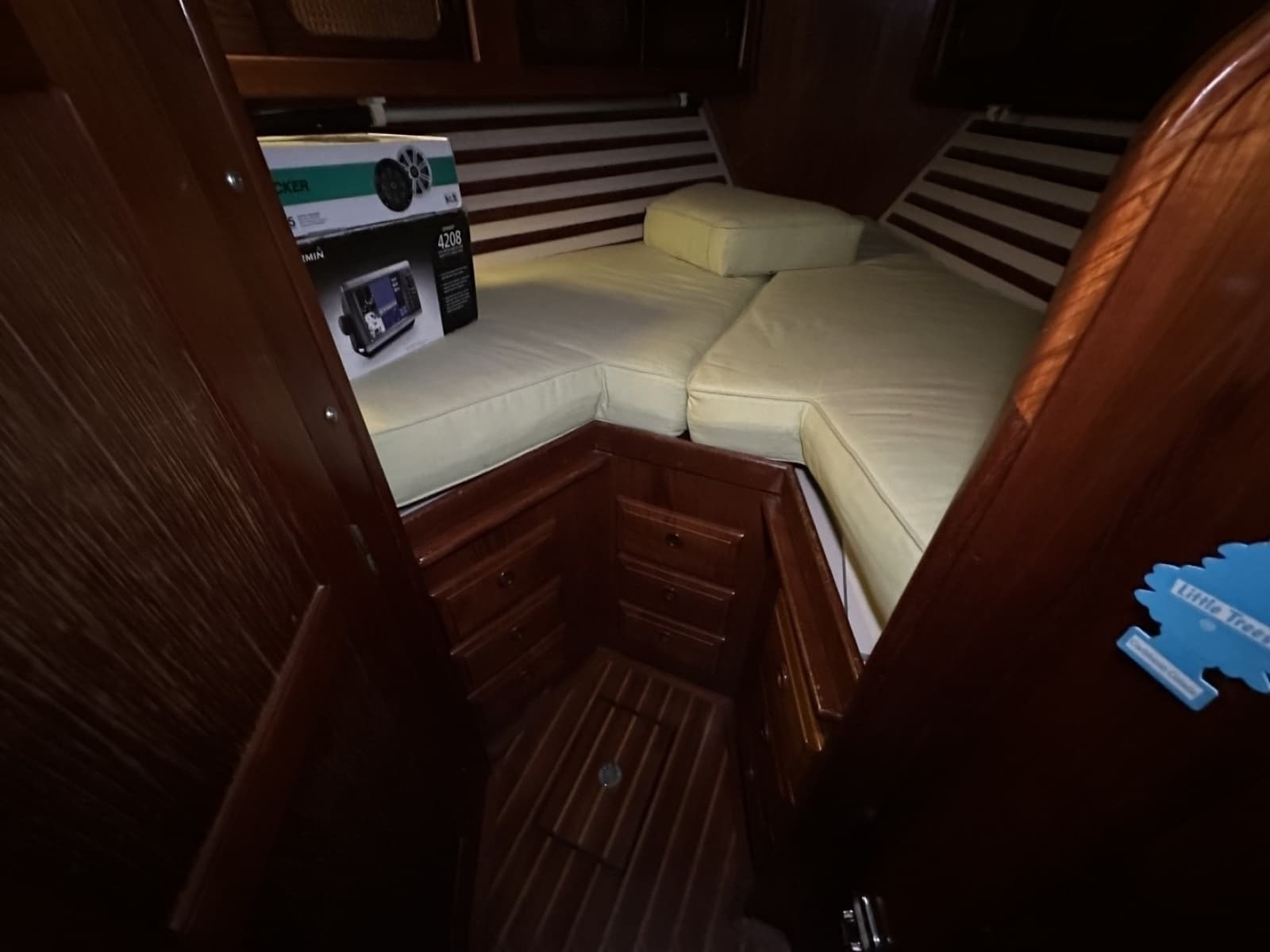 1985 Endeavour 42 CC - Photo 146