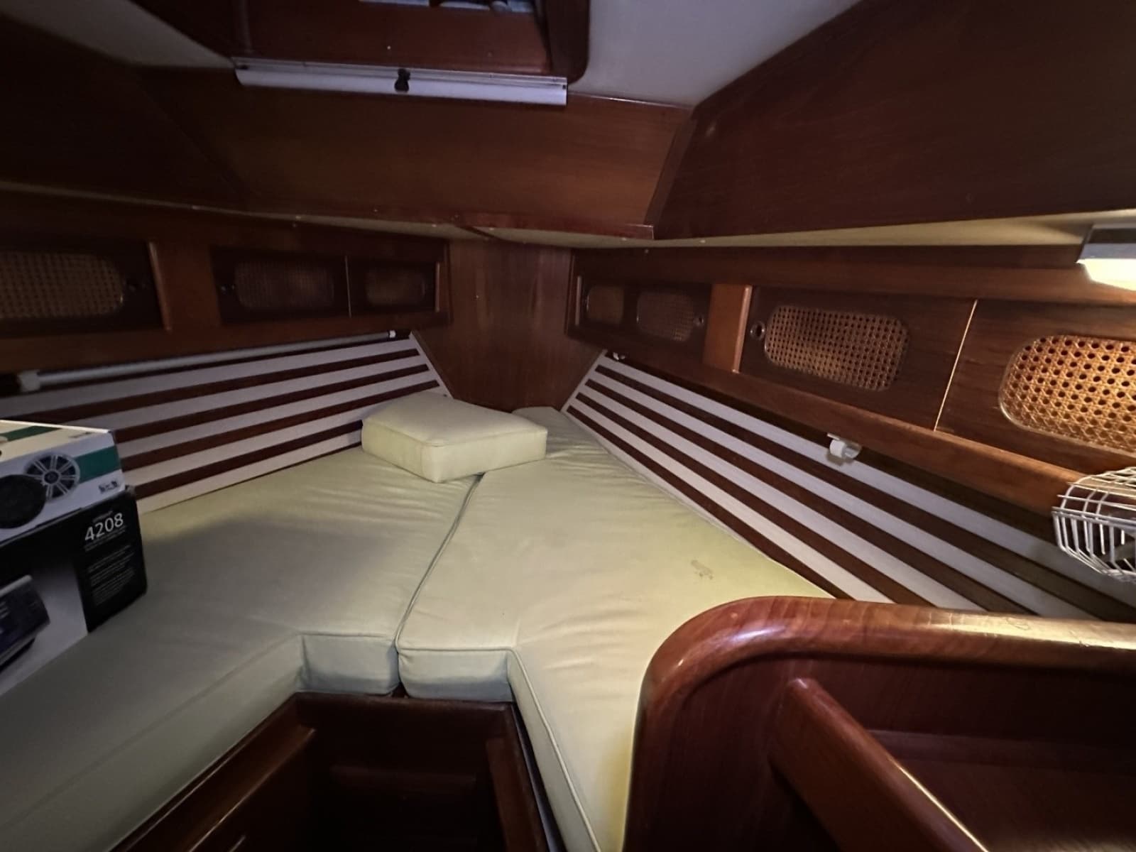 1985 Endeavour 42 CC - Photo 148
