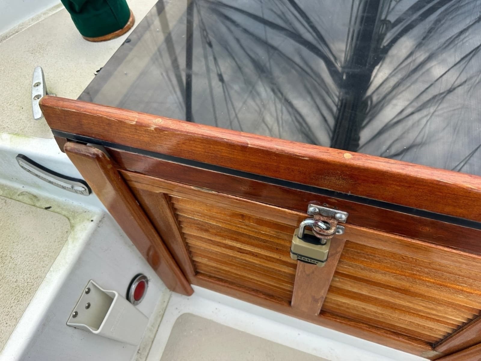 1985 Endeavour 42 CC - Photo 48