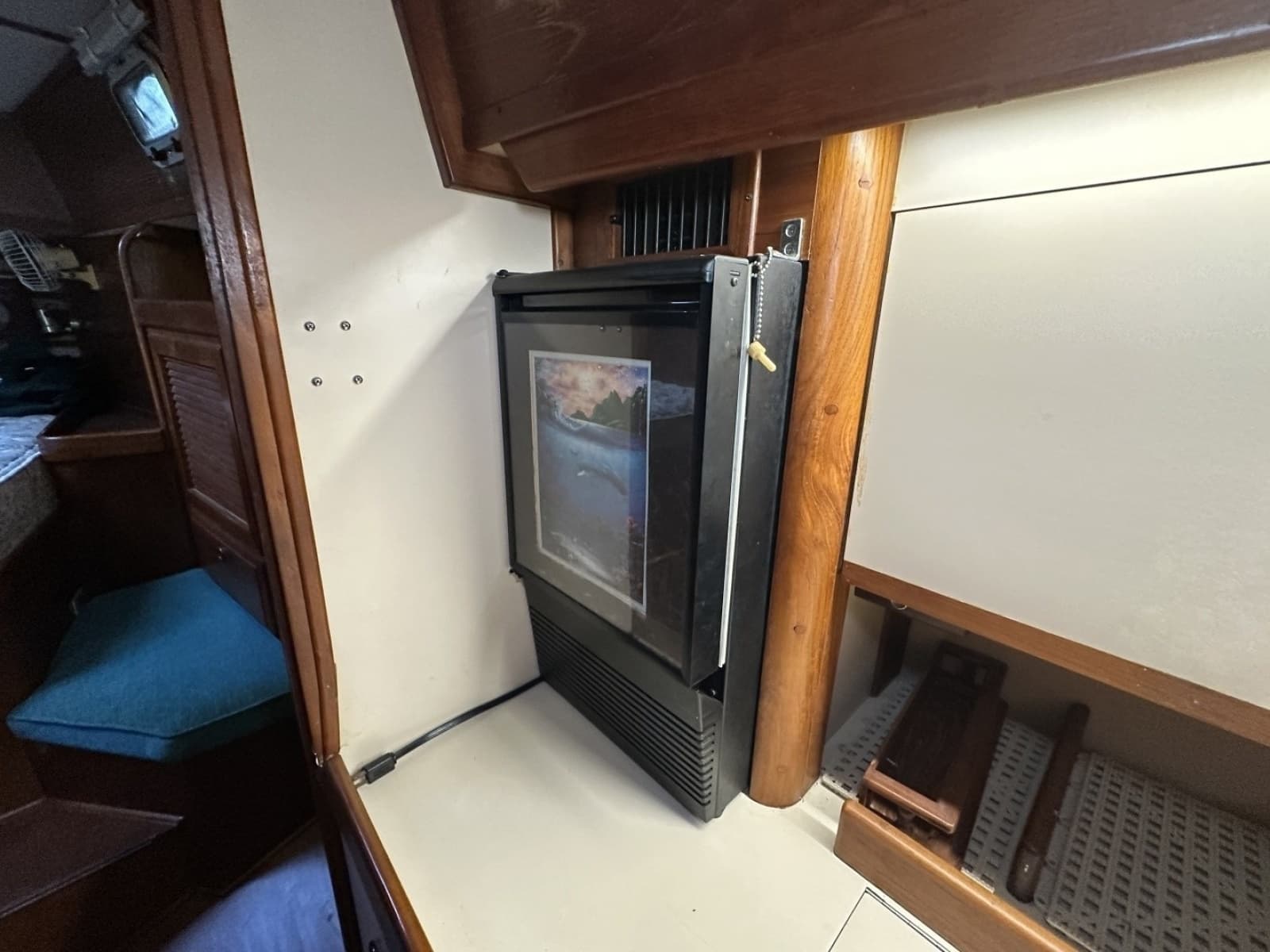 1985 Endeavour 42 CC - Photo 100