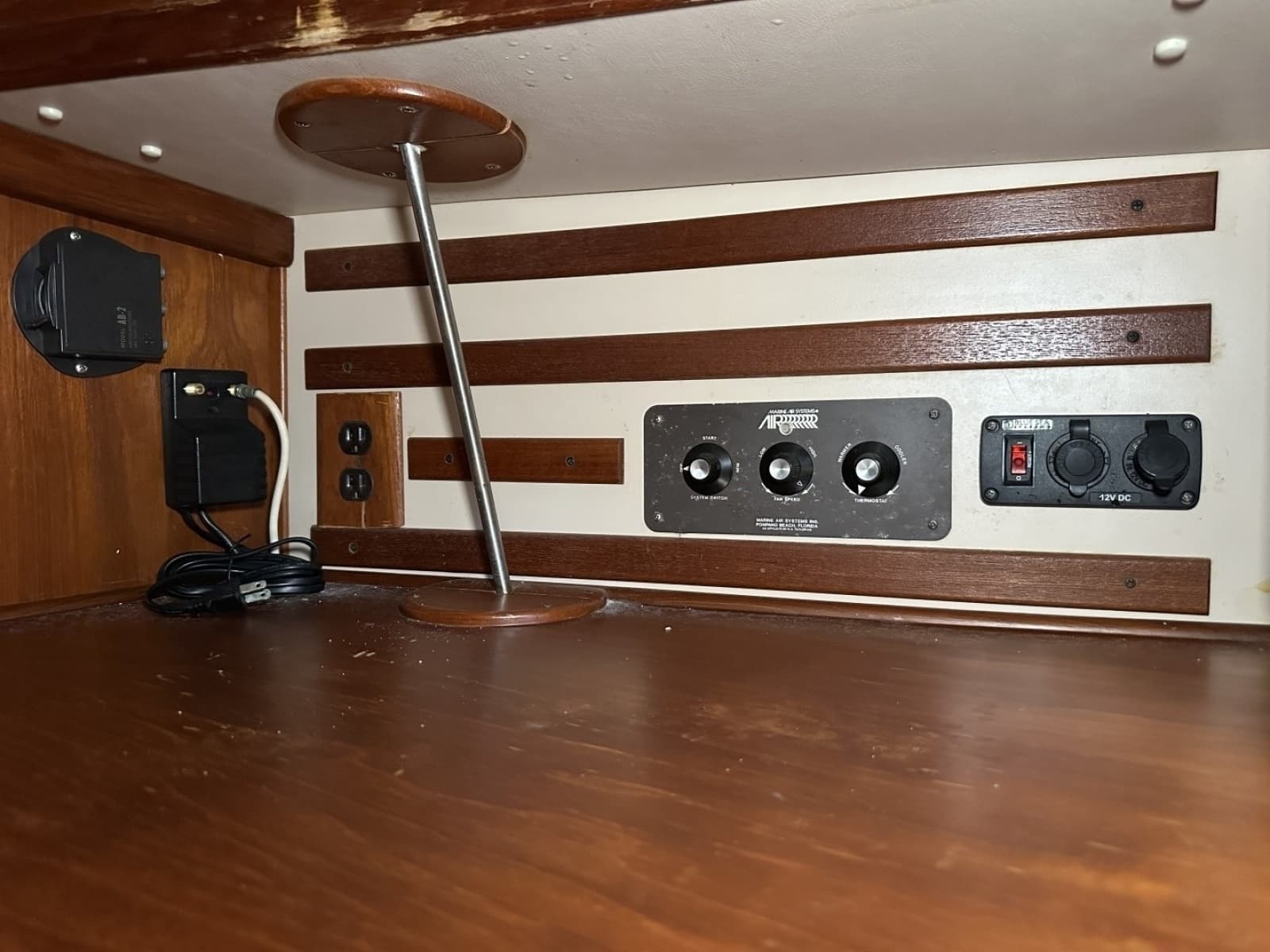 1985 Endeavour 42 CC - Photo 134