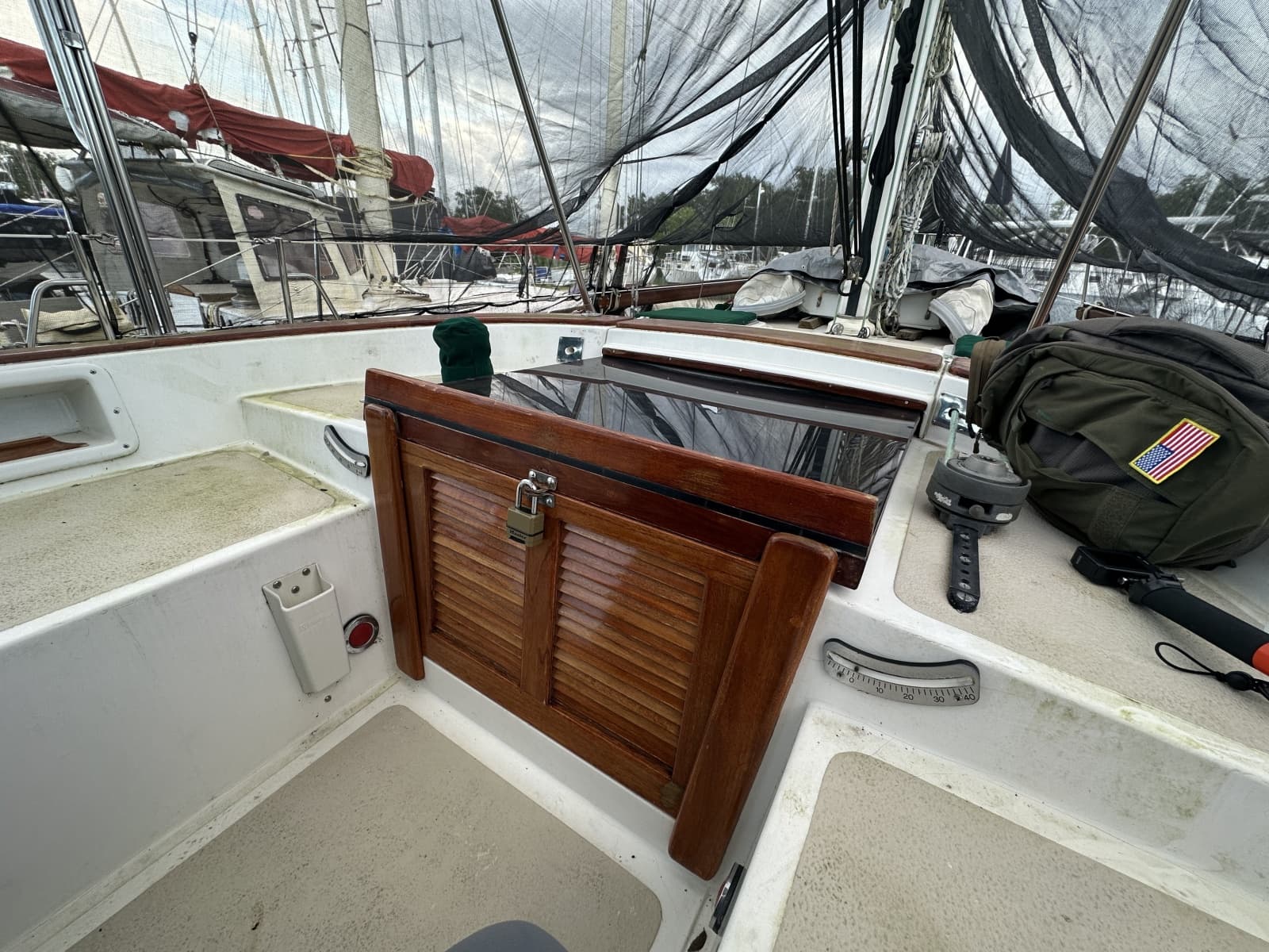 1985 Endeavour 42 CC - Photo 27