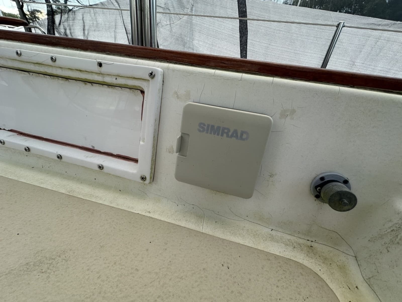 1985 Endeavour 42 CC - Photo 41