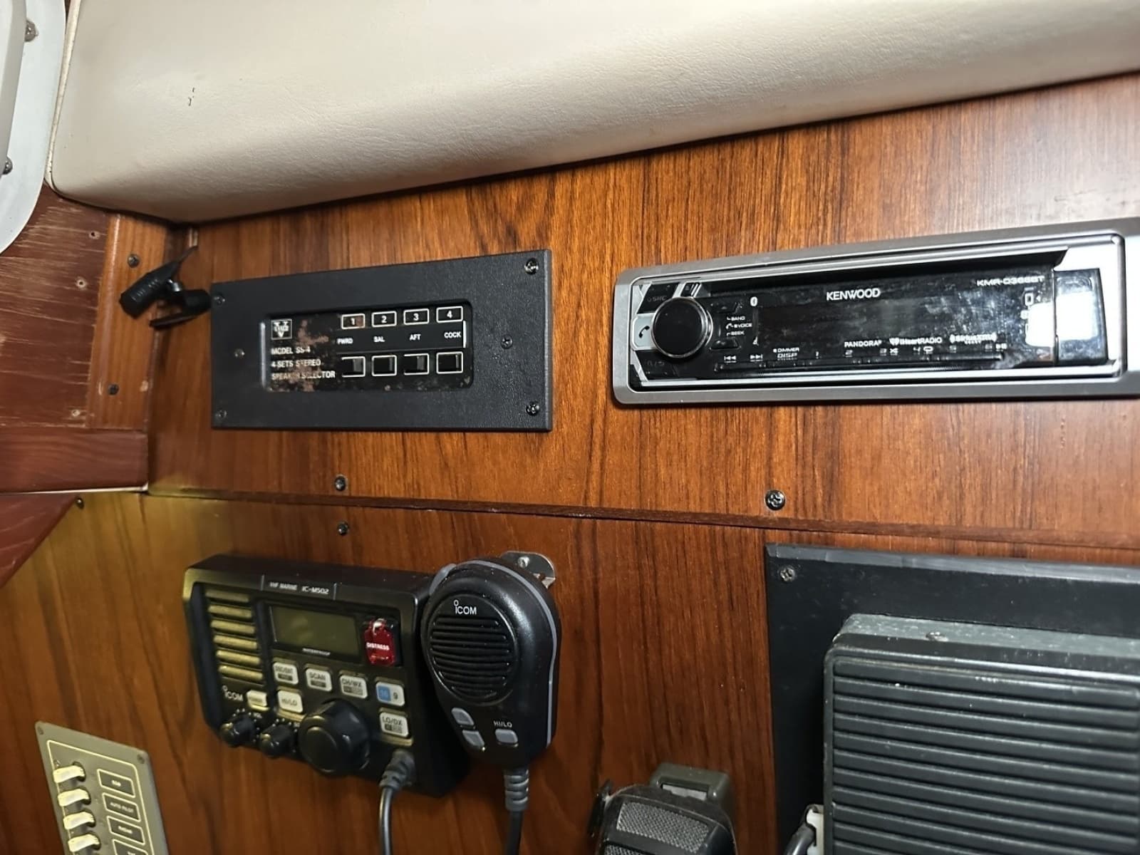 1985 Endeavour 42 CC - Photo 125