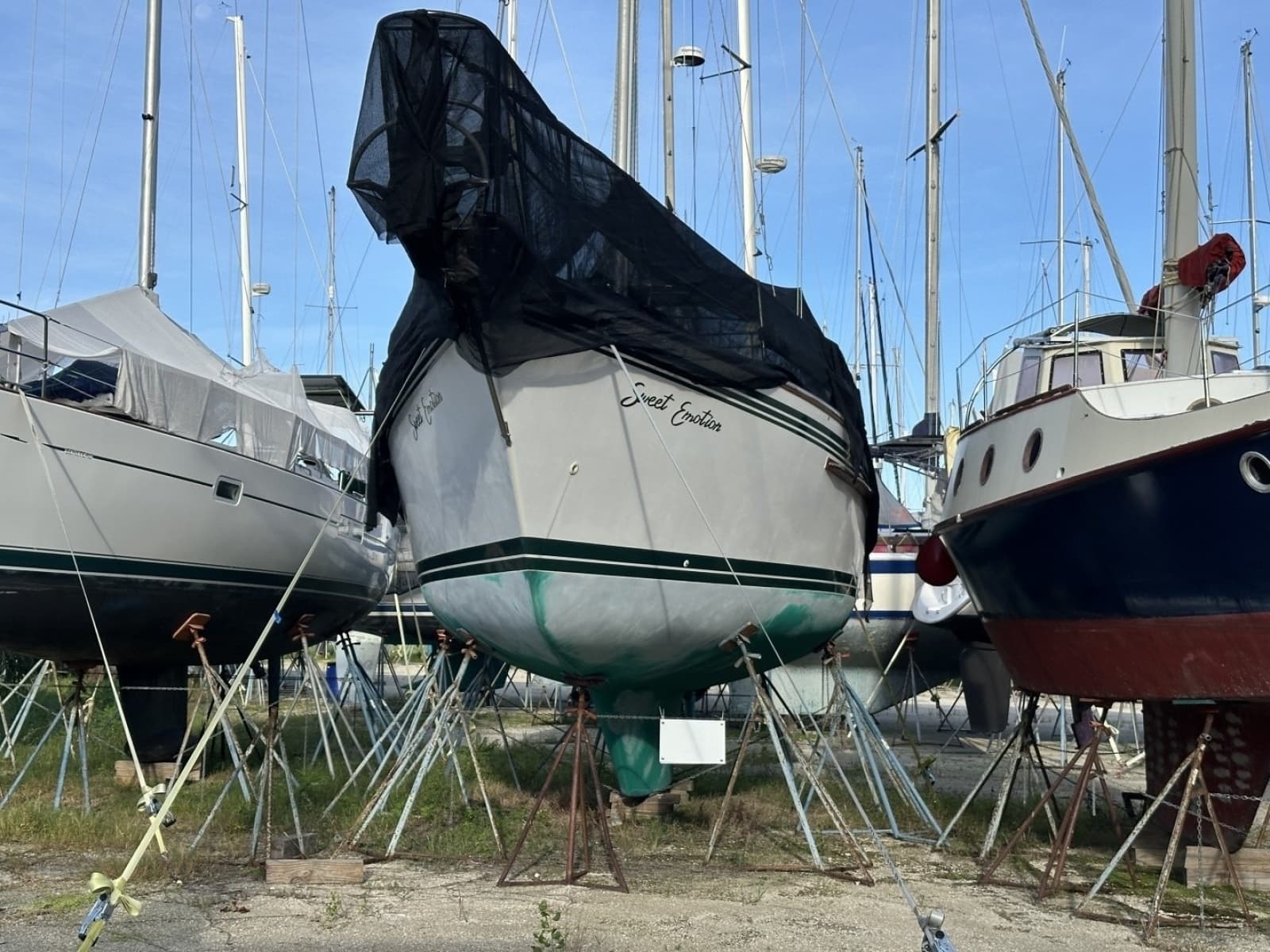 1985 Endeavour 42 CC - Photo 13