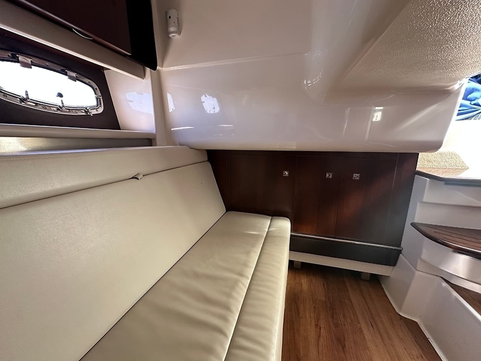 2016 Chaparral 337 SSX - Photo 39