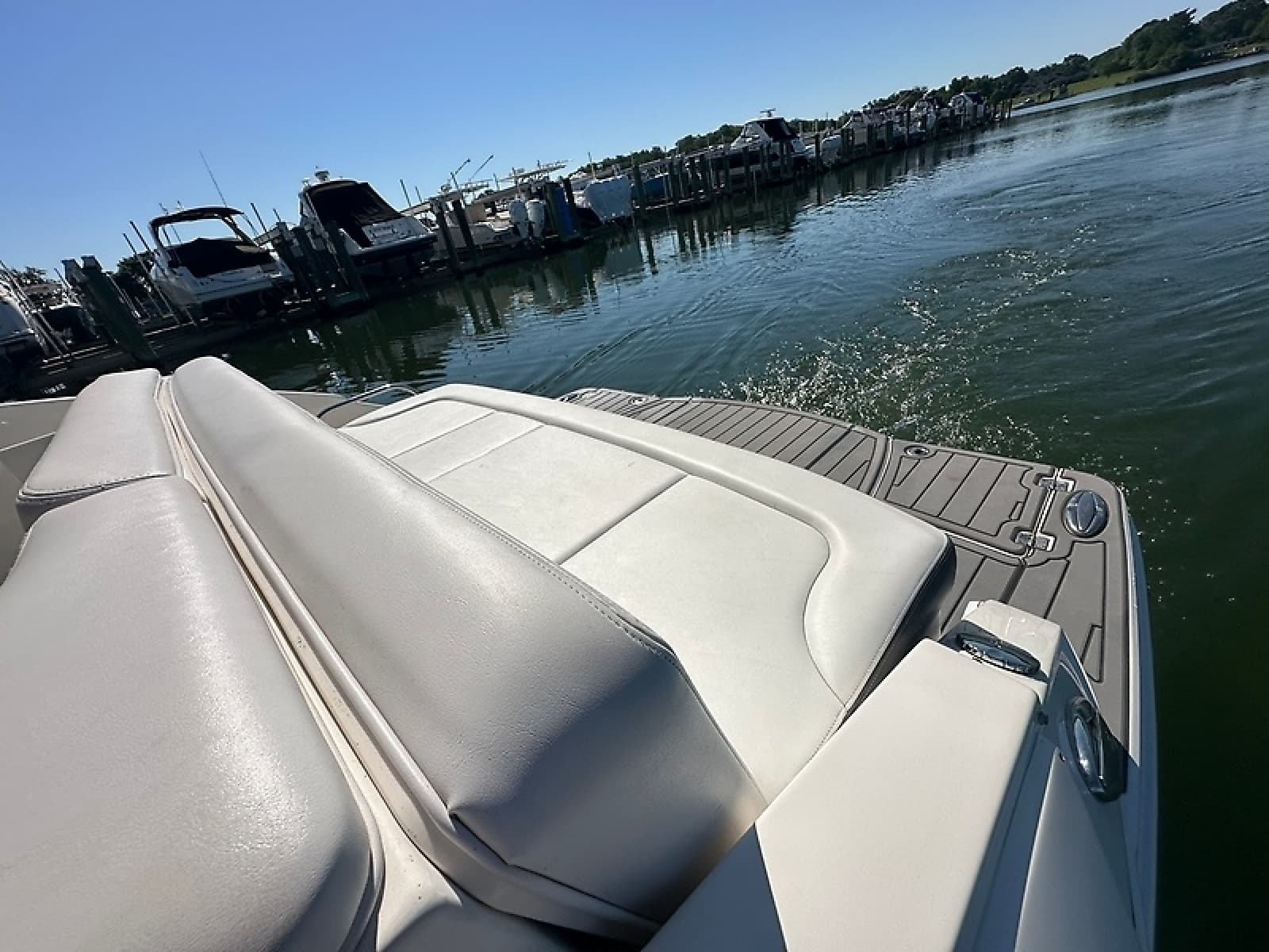 2016 Chaparral 337 SSX - Photo 15