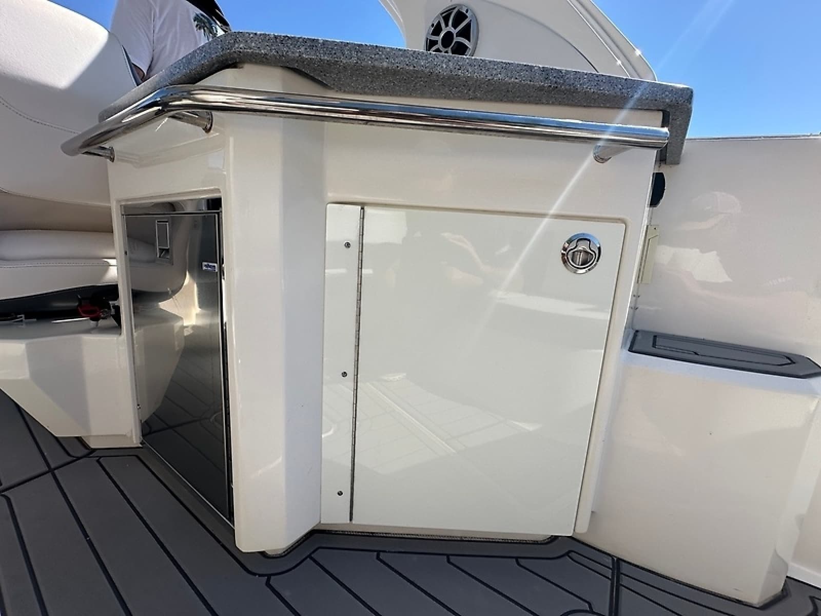 2016 Chaparral 337 SSX - Photo 20