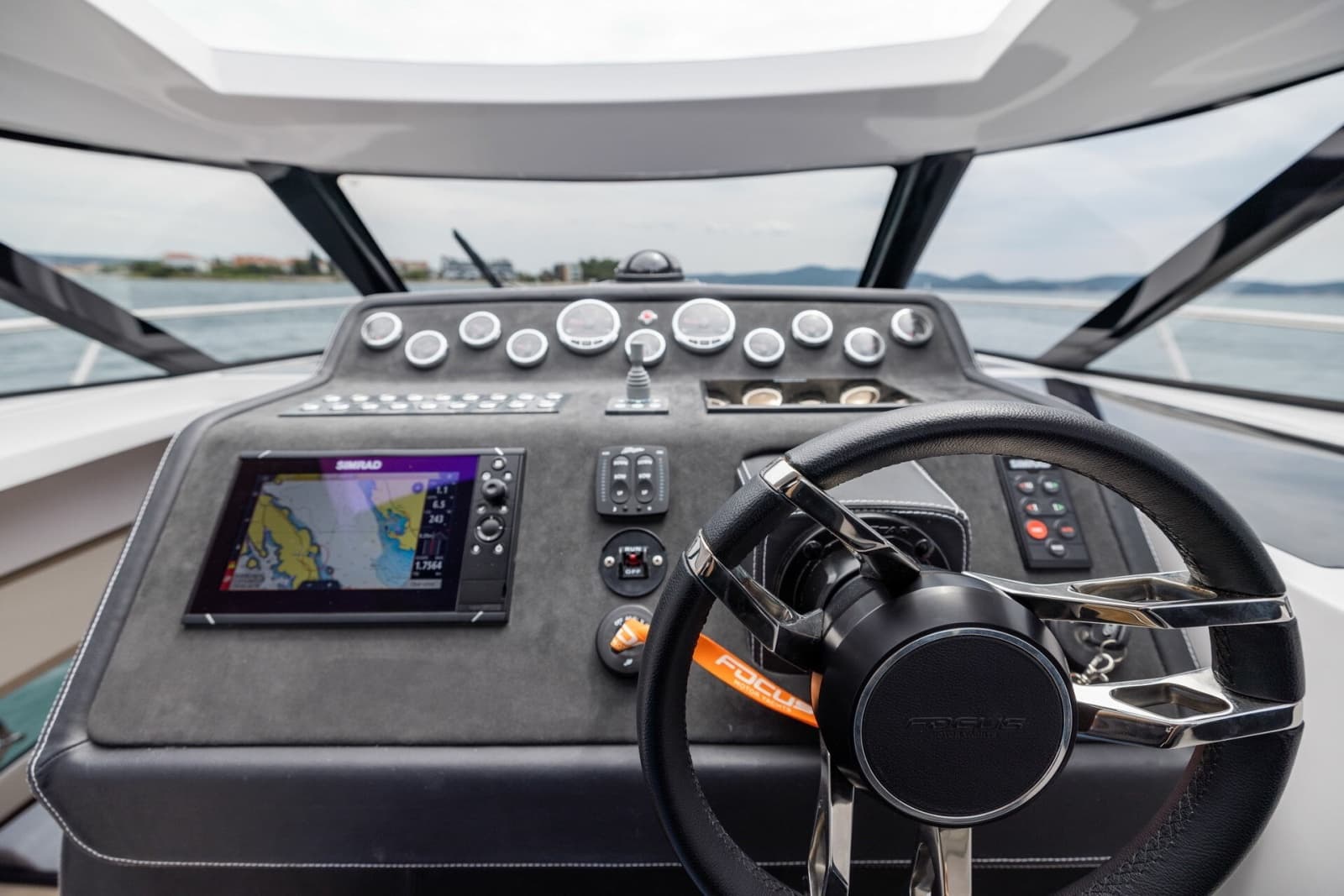 2027 Focus Motor Yachts Power - Photo 20