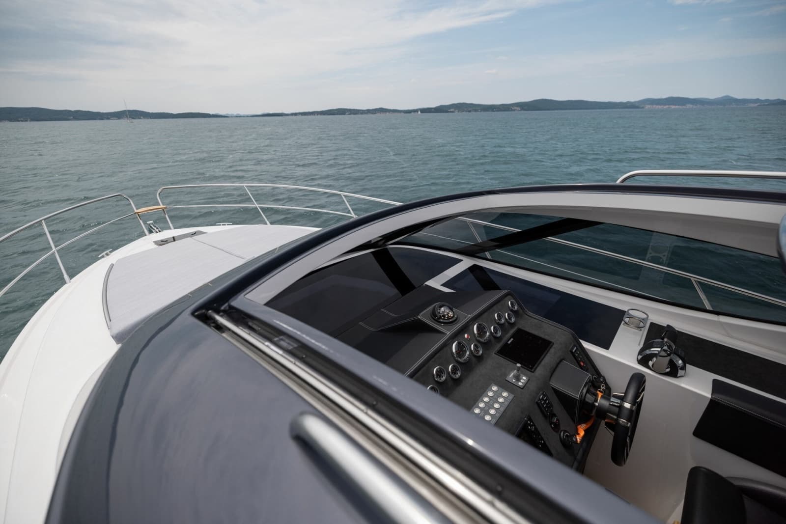 2027 Focus Motor Yachts Power - Photo 22