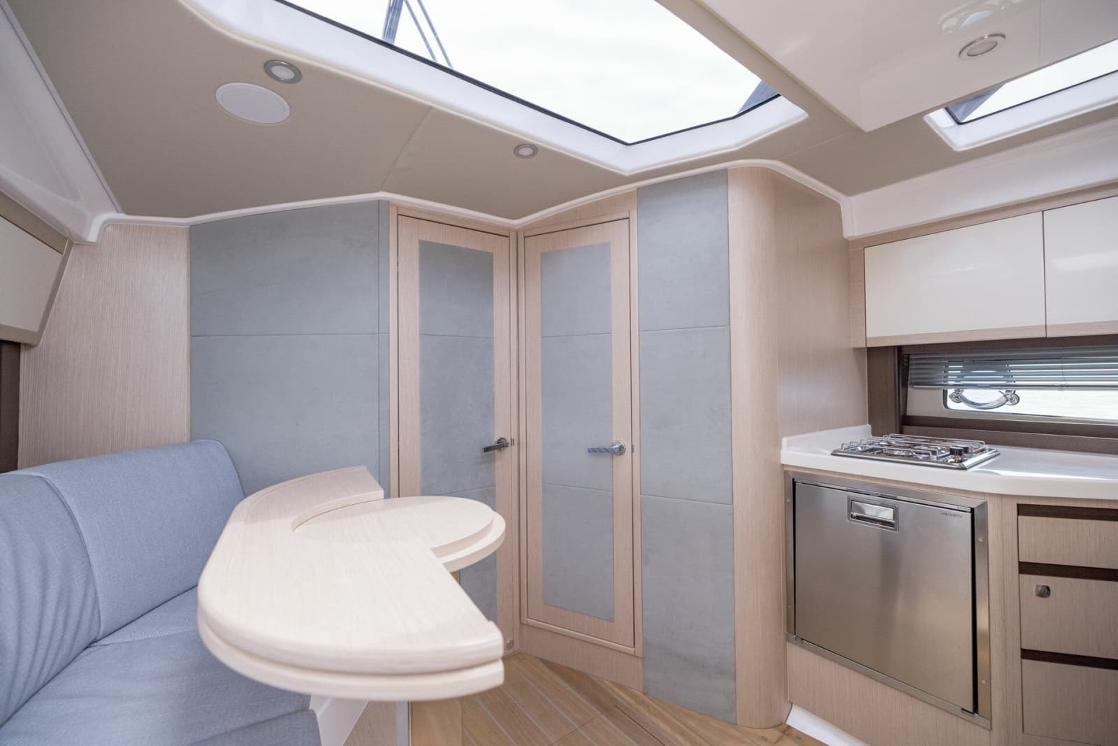 2027 Focus Motor Yachts Power - Photo 25