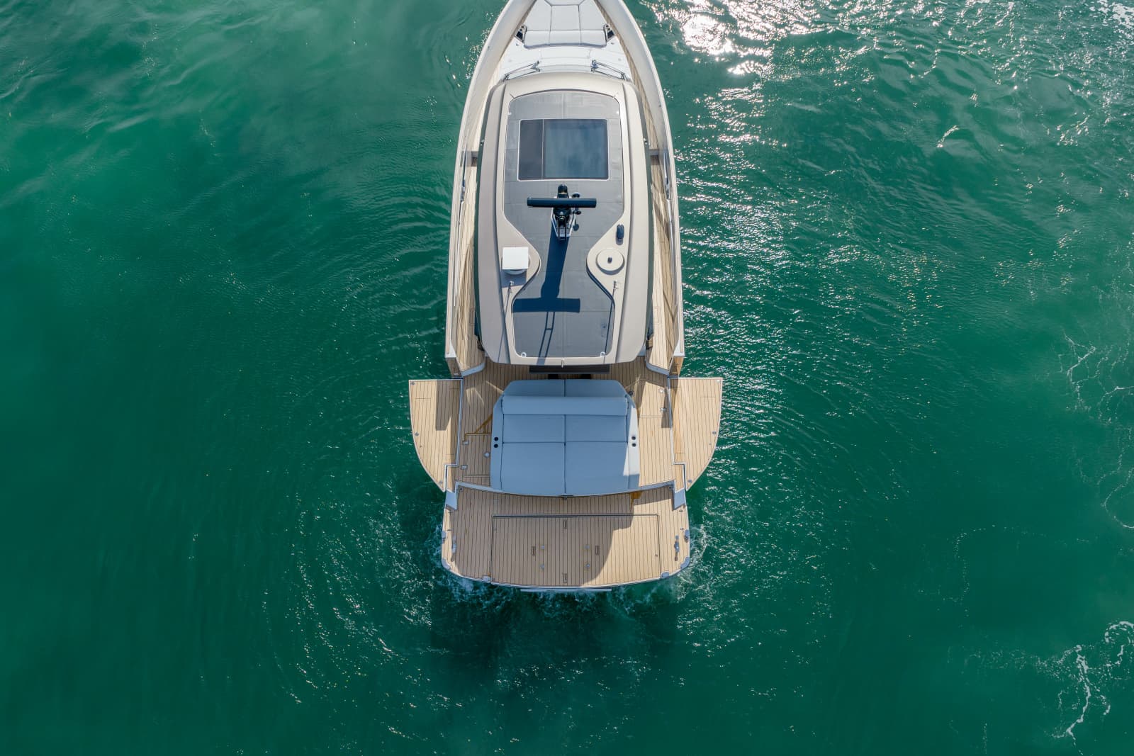 2025 Azimut Seadeck 6 - Photo 10