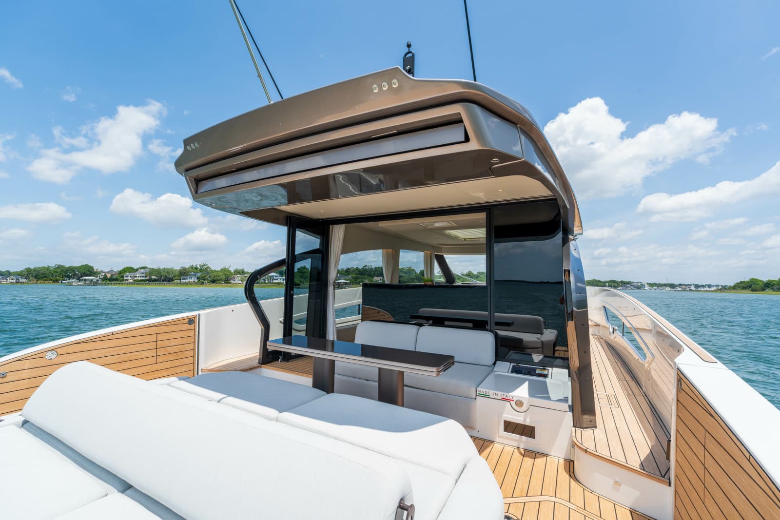 2025 Azimut Seadeck 6 - Photo 15