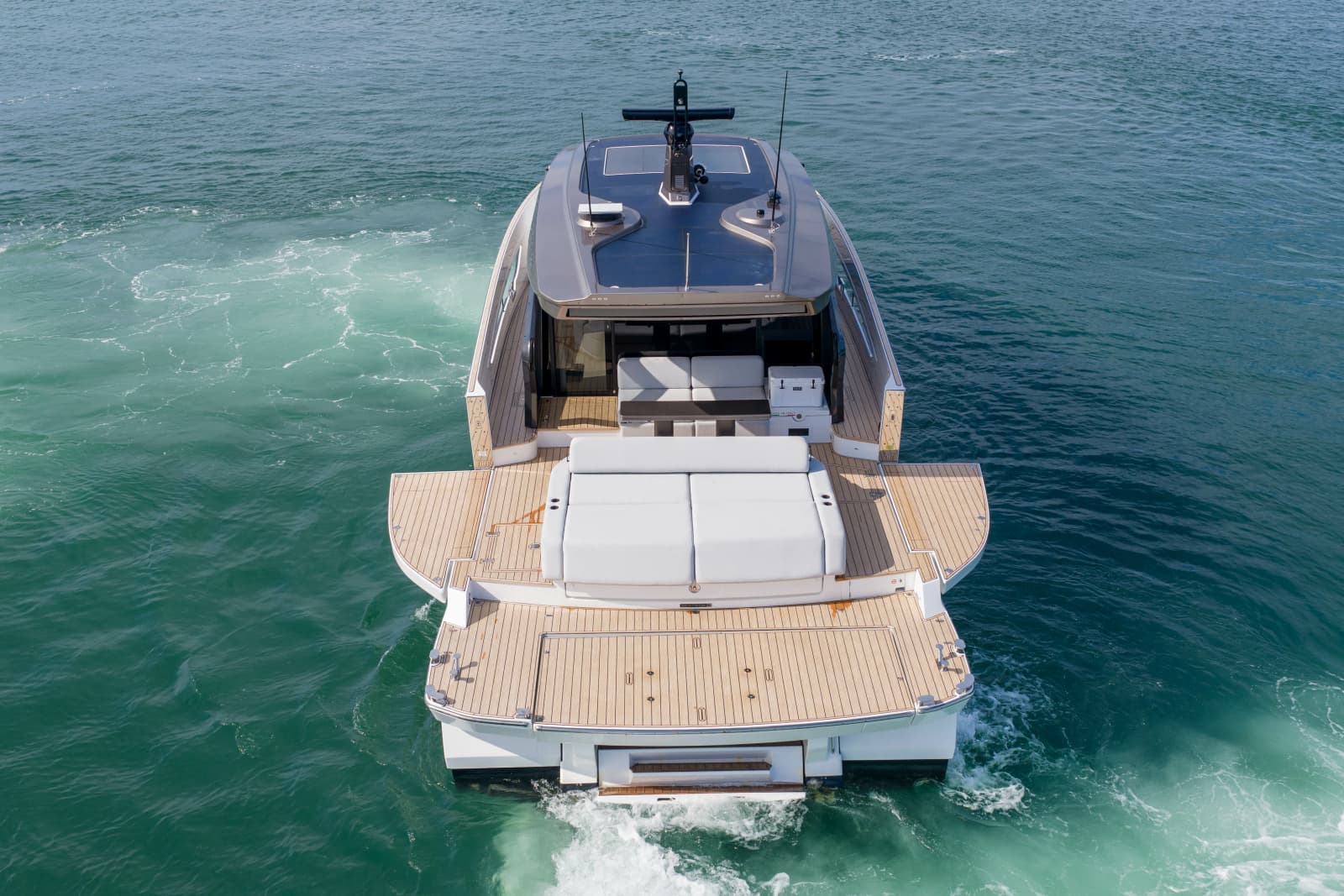 2025 Azimut Seadeck 6 - Photo 7
