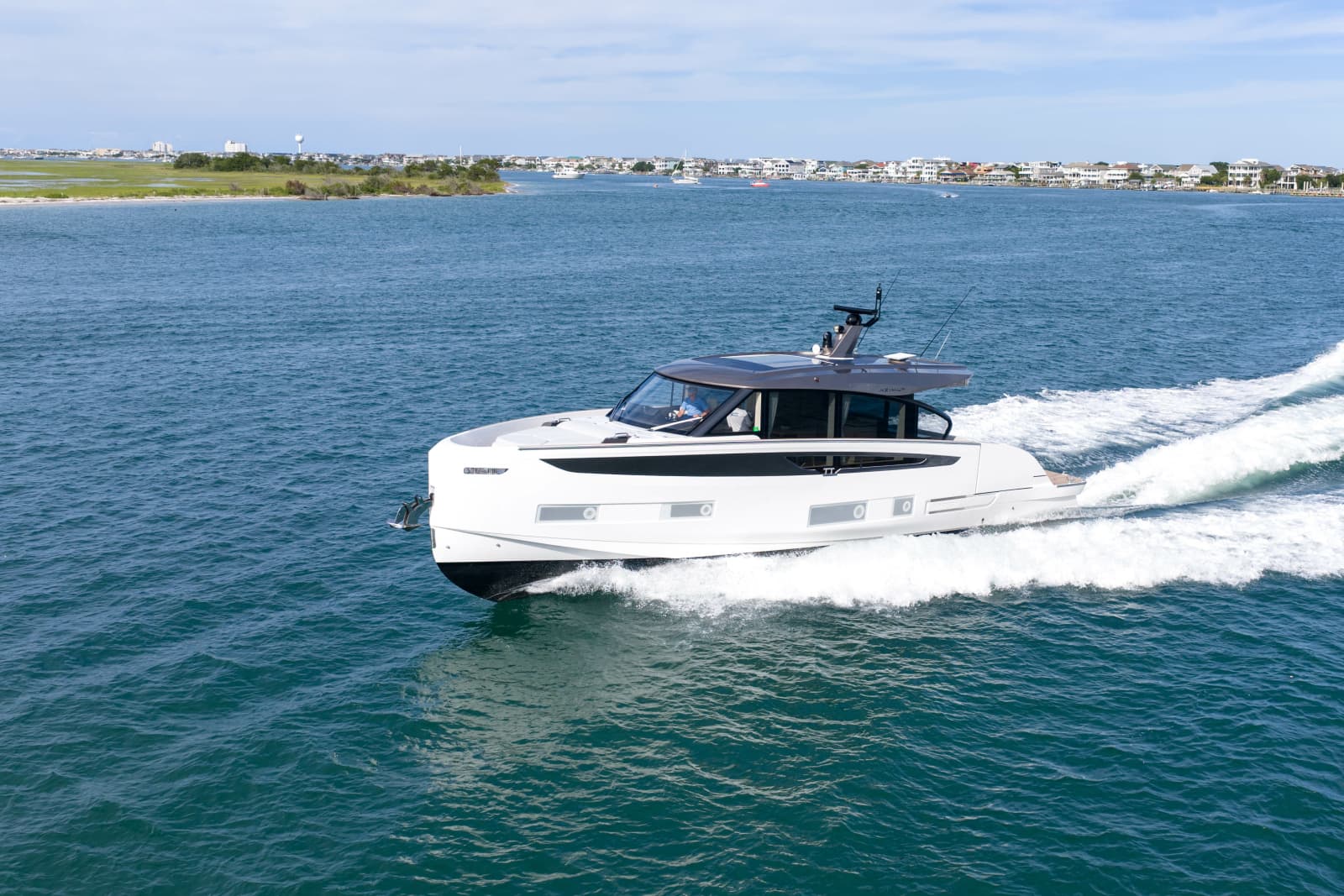 2025 Azimut Seadeck 6 - Photo 3