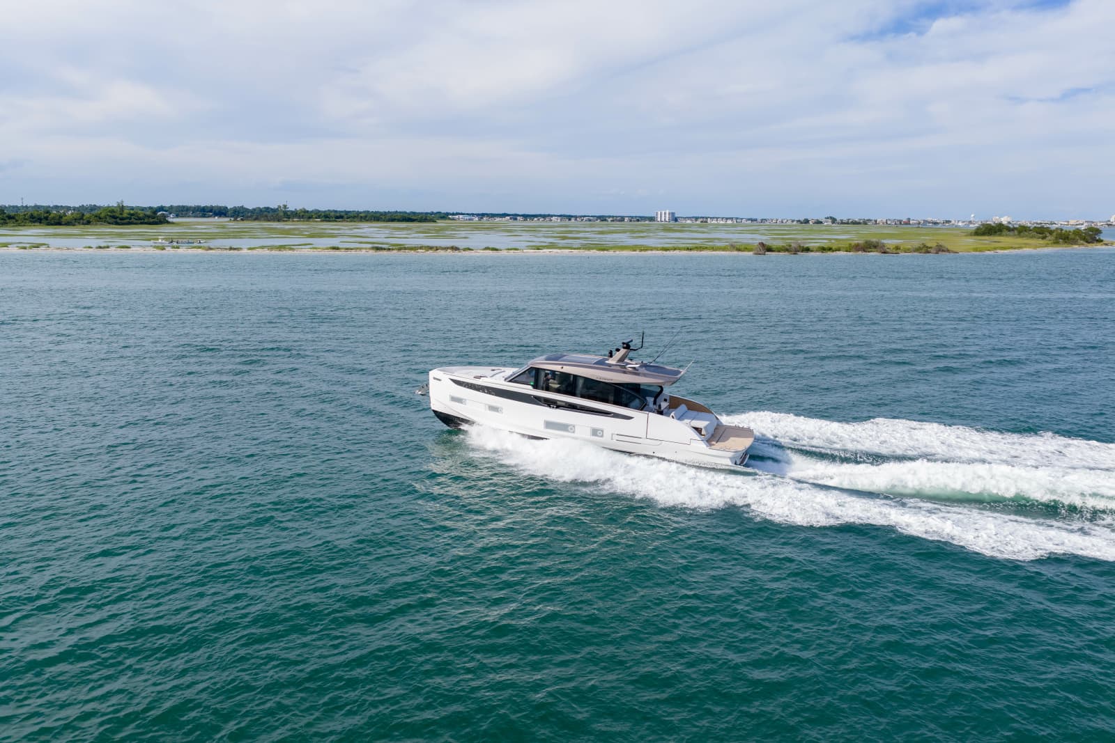 2025 Azimut Seadeck 6 - Photo 5