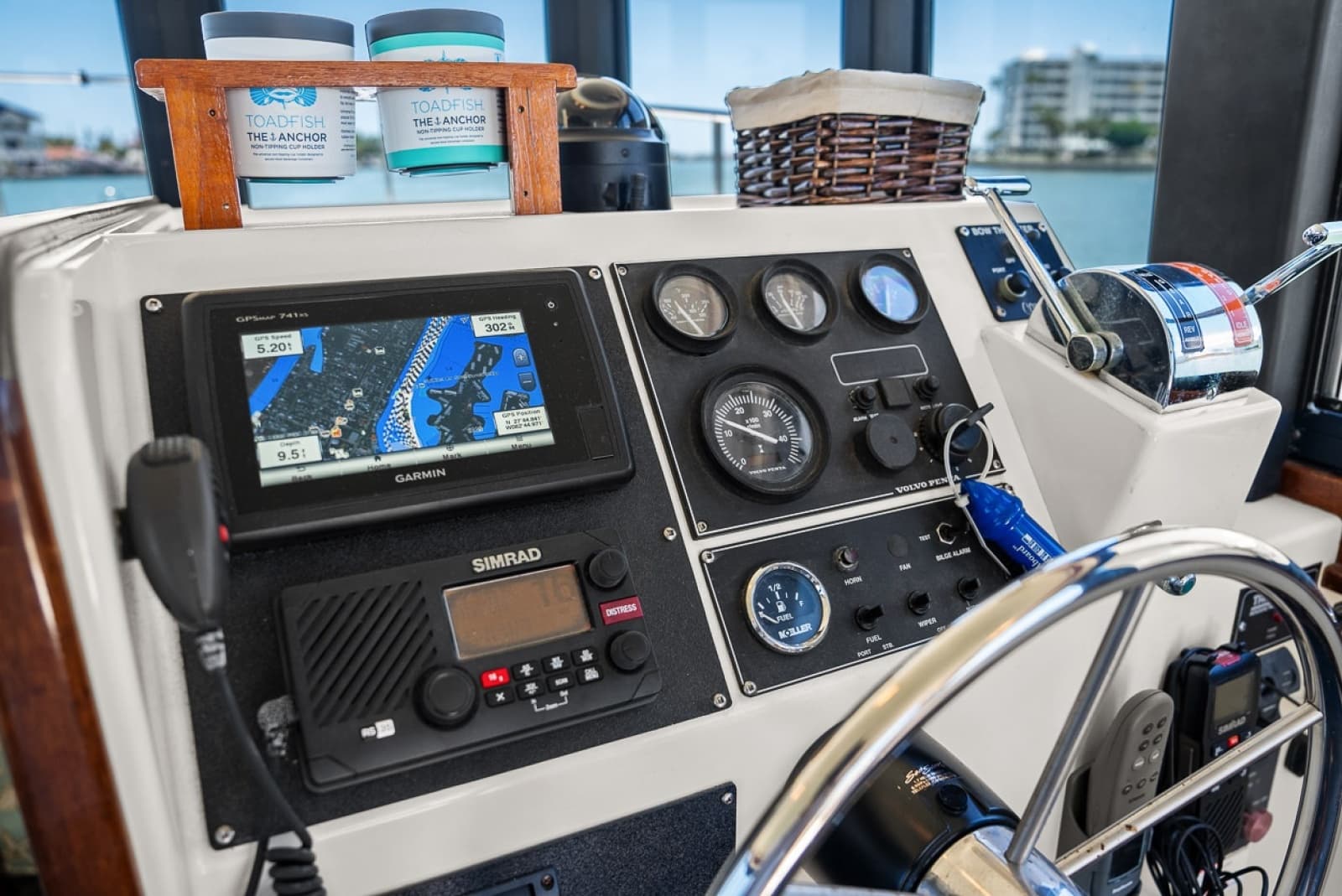 2001 Camano 31 Trawler - Photo 11
