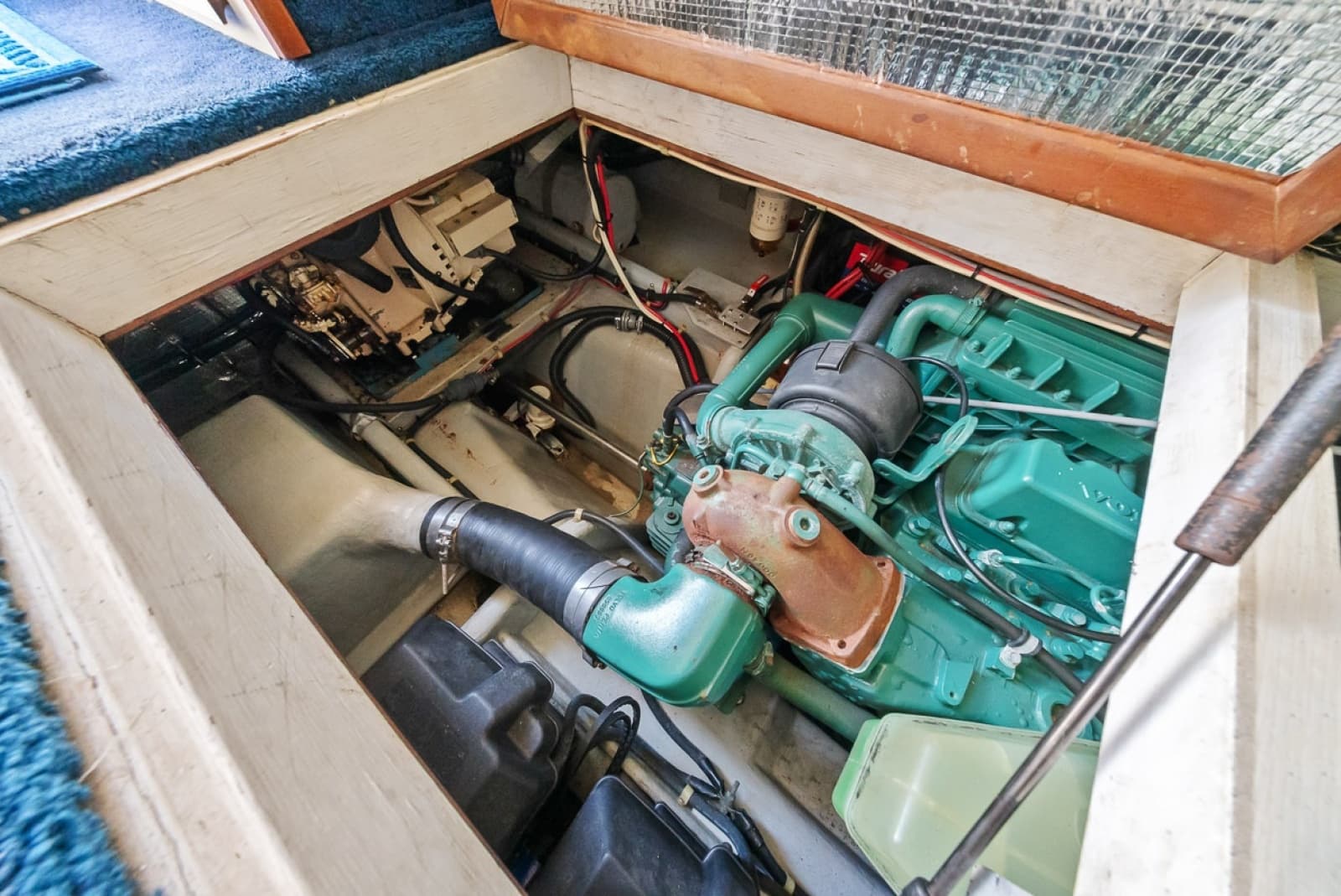 2001 Camano 31 Trawler - Photo 44