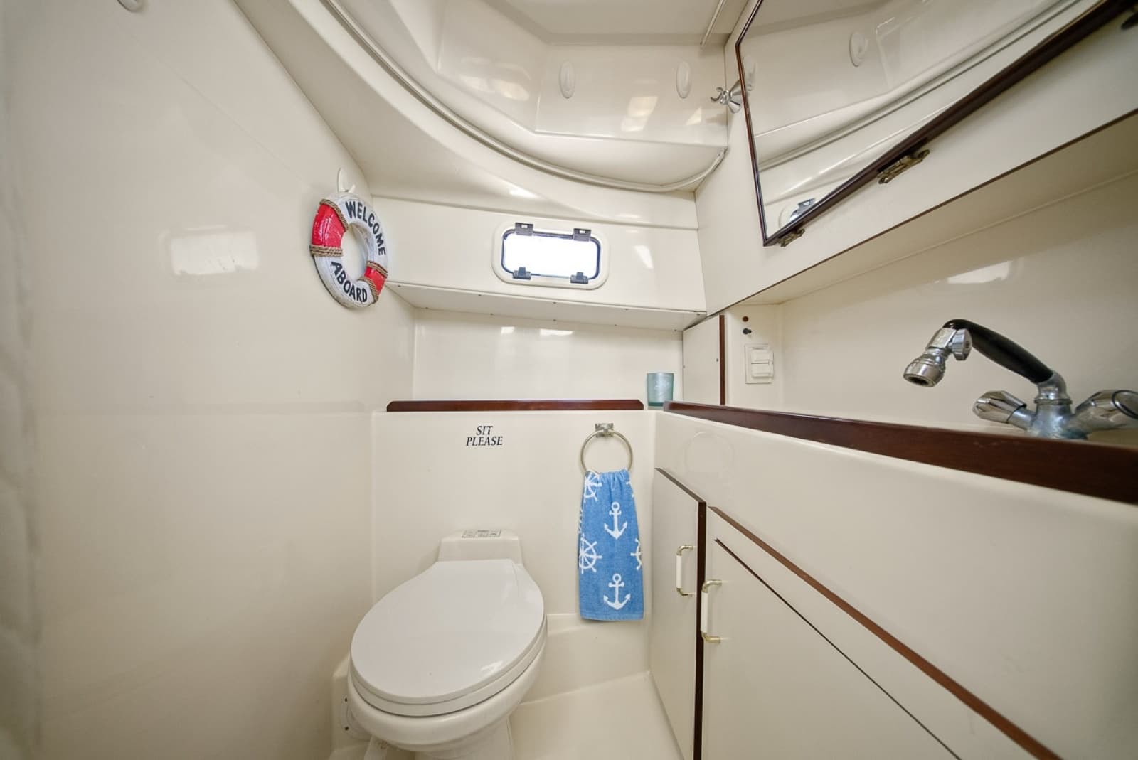 2001 Camano 31 Trawler - Photo 42